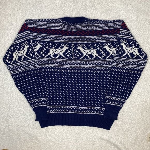 Vintage Norsport Knitted Reindeer Winter Sweater: Size Large - Picture 2 of 10